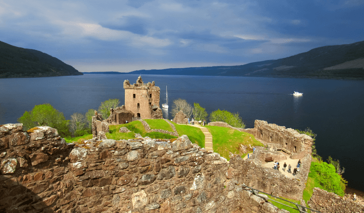 Castillo de Urquhart en Escocia
